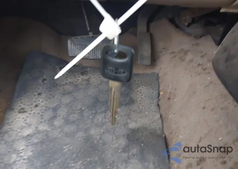 1998 Ford Ranger Splash/Xl/Xlt из США, поврежденный, VIN 1FTYR10CXWUC28890